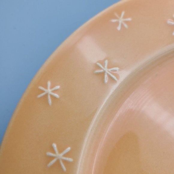 Waechtersbach Set (4) Embossed Dots Salad Plates 8.25” Orange Stars Snowflakes - Picture 9 of 9